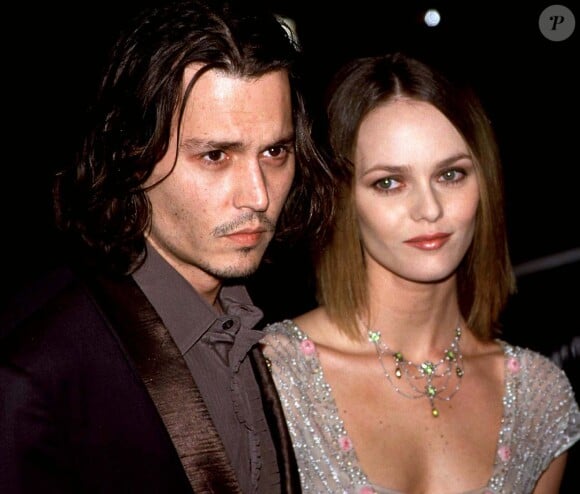 Johnny Depp et Vanessa Paradis à Los Angeles le 18 novembre 1999.