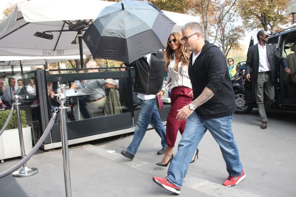 Beyoncé arrive au restaurant italien NoLita, dans le 8e arrondissement. Paris, le 14 septembre 2014.