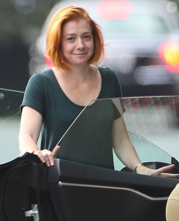 Exclusif - Alyson Hannigan rend visite à des amis à Brentwood, le 19 aout 2014