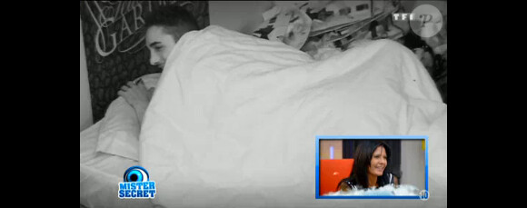 Nathalie choquée par les images d'elle et Vivian en train de faire l'amour diffusées pendant la finale de Secret Story 8, sur TF1, le vendredi 26 septembre 2014