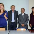  Maud Fontenoy, Patrick Poivre d'Arvor, Lahse Ababouch et Estelle Denis &agrave; la pr&eacute;sentation des kits p&eacute;dagogiques de la fondation de la navigatrice dans un coll&egrave;ge &agrave; Paris le 29 septembre 2014. 