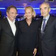  Michel Drucker, Robert Badinter et sa femme Elisabeth - Michel Drucker a remis la L&eacute;gion d'honneur &agrave; Jean Nainchrik au Pavillon Gabriel &agrave; Paris, le 28 septembre 2014. 