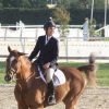 L'infante Elena d'Espagne fière après un passage sans faute sur son cheval Quant lors du jumping II Ruta Via de la Plata au Club Royal La Pinède à Séville le 5 octobre 2014. 