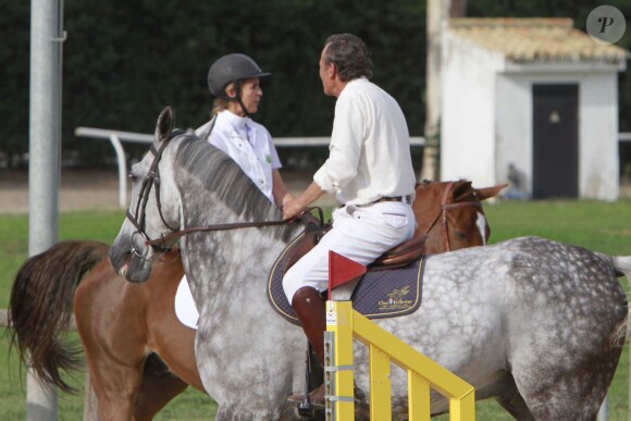 L'infante Elena d'Espagne était en compétition sur son cheval Quant lors du jumping II Ruta Via de la Plata au Club Royal La Pinède à Séville le 5 octobre 2014. 