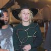 La rappeuse Iggy Azalea va prendre un avion à l'aéroport de Los Angeles, le 9 octobre 2014.