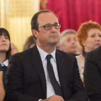 François Hollande : Cristina Cordula ne peut rien pour lui, ''c'est tordu'' !