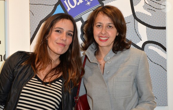 Exclusif - Zoé Félix et Valérie Bonneton - Vernissage de l'exposition "Vieux, nous ? Jamais !", organisée pour les 60 ans de Damart, à la galerie L'Imprimerie à Paris, le 16 octobre 2014.