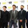 Jon Bernthal, Logan Lerman, Brad Pitt, Shia LaBeouf et Michael Pena lors du photocall du film Fury le 19 octobre 2014 à Londres