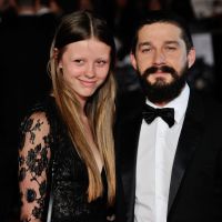 Shia LaBeouf, très in love avec Mia, face à Brad Pitt, un papa au top