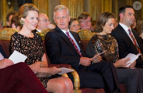 Le roi Philippe et la reine Mathilde de Belgique avec la princesse Claire au concert d'automne au palais royal, le 15 octobre 2014 à Bruxelles.