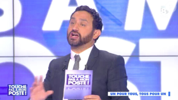 Cyril Hanouna annonce que Guillaume Pley sera prochainement à co-animation d'un nouveau divertissement sur M6, "Samedi soir à emporter". Emission "Touche pas à mon poste", mardi 21 octobre 2014.