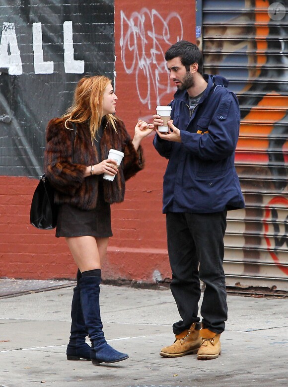 Scout Willis en compagnie de son nouveau boyfriend Matt Sukkar, dans les rues de New York, le 23 octobre 2014.