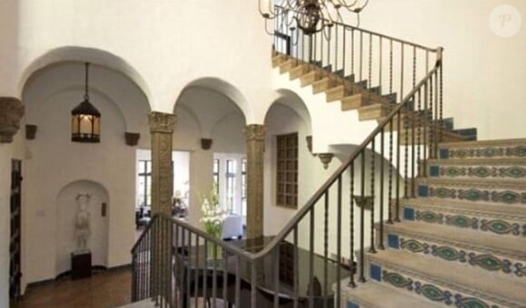 Sheryl Crow tente de vendre un lot de trois maisons à Los Angeles pour 12,5 millions de dollars.