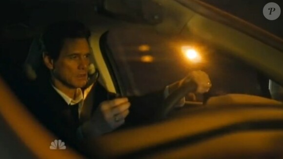 Jim Carrey parodie Matthew McConanghey avec la pub Lincoln MKC de Ford. (capture d'écran)