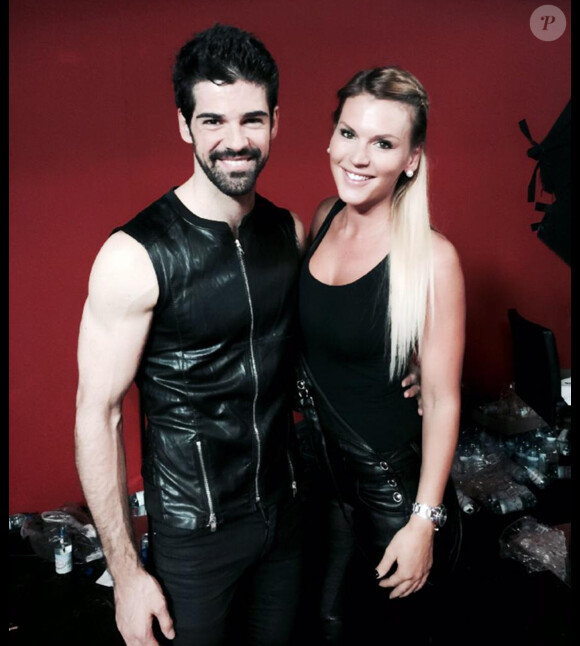 Miguel Angel Munoz et Amélie Neten sur le plateau de Danse avec les stars 5, le 1er novembre 2014.