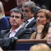 Manuel Valls et sa femme Anne Gravoin à la finale de l'Open Masters 1000 de Tennis Paris-Bercy entre Novak Djokovic et Milos Raonic à Paris le 2 novembre 2014. 