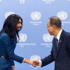 Conchita Wurst rencontre le secrétaire général de l'ONU Ban Ki-moon au siège des Nations-Unies à Vienne, en Autriche le 3 novembre 2014.