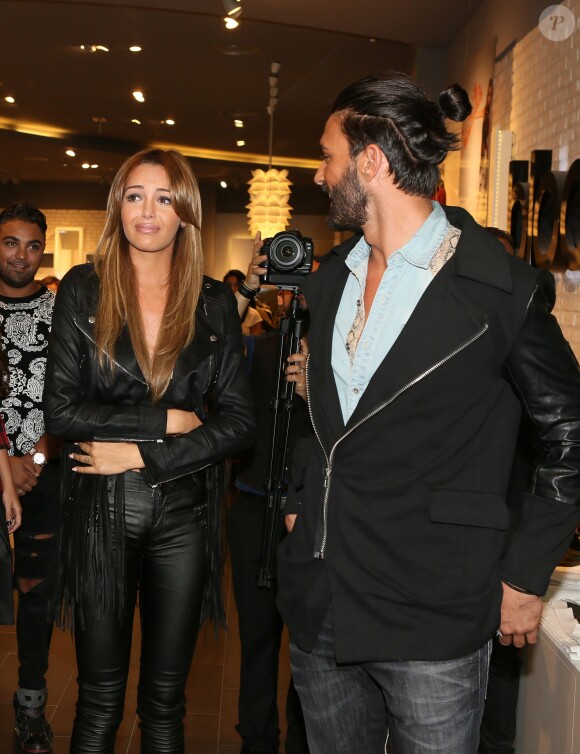 Nabilla Benattia et son compagnon Thomas Vergara - Inauguration de la marque de Nabilla " Blooshop by Nabilla Benattia" au magasin Blooshop de O'Parinor à Aulnay sous Bois. Le 17 septembre 2014 17/09/2014 - Aulnay sous Bois