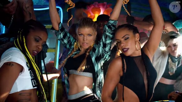 Image du clip de Fergie - L.A. Love (La La) - réalisé par Fatima Robinson, novembre 2014.