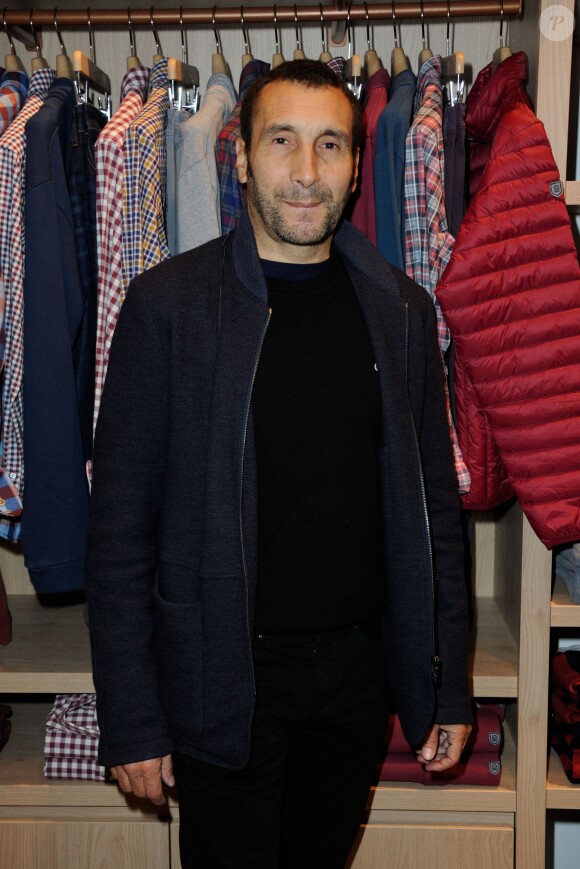 Zinedine Soualem lors de l'inauguration de la boutique Serge Blanco avenue de l'Opéra à Paris, le 13 novembre 2014