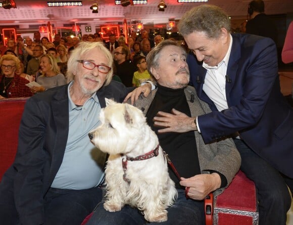 Pierre Richard, Victor Lanoux et son chien, Michel Drucker - Enregistrement de l'émission "Vivement Dimanche" diffusée le 16 novembre 2014 sur France 2.
