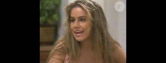 Melissa Bell dans les années 90. Star de la série australienne Neighbours, à l'époque la jeune femme était l'idole des adolescents.