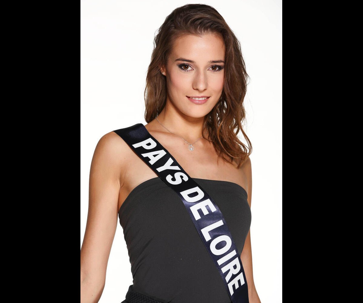 Photo Flavy Facon Miss Pays De Loire Candidate à Lélection Miss France 2015 Purepeople