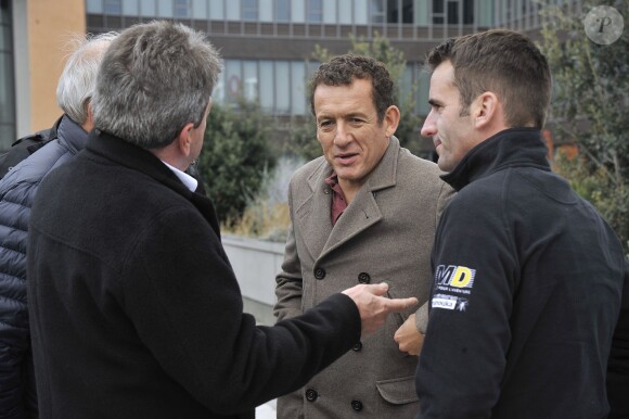 Exclusif - Dany Boon, parrain de l'Ecurie du Coeur (équipe MD Rallye Sport) qui prendra le départ du rallye Dakar 2015 au profit de l'association Mécénat Chirurgie Cardiaque, lors de la présentation de la voiture avec l'équipe à Saint-Denis, le 19 novembre 2014.