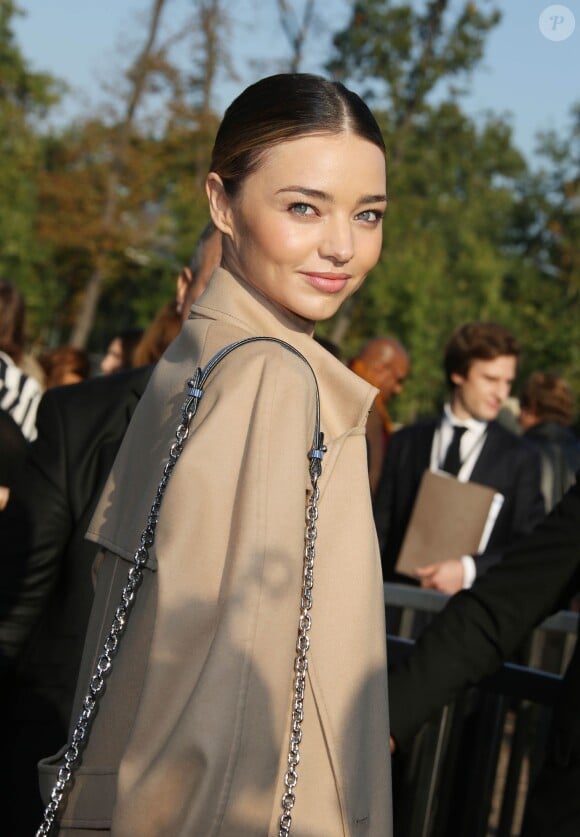 Miranda Kerr - Arrivée des people au défilé de mode "Louis Vuitton", collection prêt-à-porter printemps-été 2015, à Paris le 1er octobre 2014.