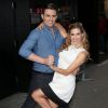 Jonathan Bennett et sa partenaire de Dancing With the Stars Allison Holker avant de participer à Good Morning America à New York le 21 octobre 2014