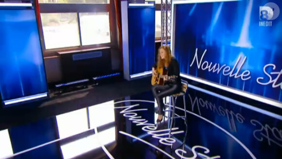 Emji, dans Nouvelle Star 2015, le jeudi 27 novembre 2014.