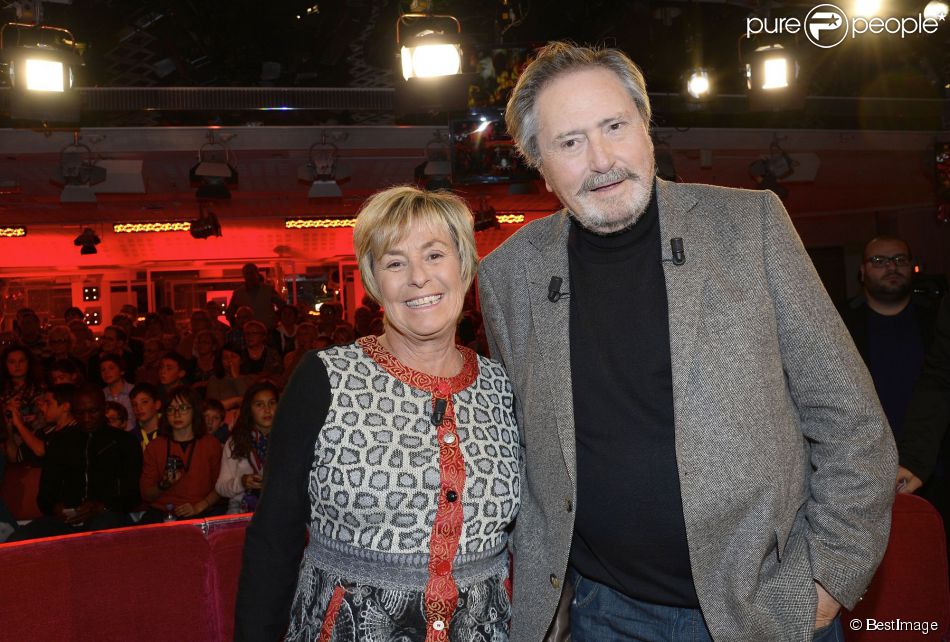 Victor Lanoux et sa femme Véronique Langlois - Enregistrement de l&#039;émission &quot;Vivement Dimanche&quot; diffusée le 16 novembre 2014 sur France 2.