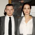 Jack O'Connell, Angelina Jolie lors du déjeuner consacré au film Invincible (Unbroken) à New York le 2 décembre 2014.