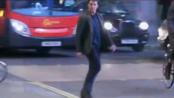 Tom Cruise, incognito à Londres, manque de se faire écraser...