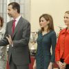 La reine Sofia, le roi Felipe VI, la reine Letizia et la princesse Elena d'Espagne décernent les trophées des Premios Nacionales del Deporte 2013 au palais royal El Pardo. Madrid, le 4 décembre 2014.