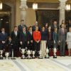 Le roi Felipe VI, la reine Letizia, la reine Sofia et la princesse Elena d'Espagne décernent les trophées des Premios Nacionales del Deporte 2013 au palais royal El Pardo. Madrid, le 4 décembre 2014.