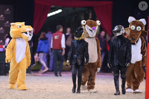 Daft Punk lors de l’épreuve Style & Sport Competition for AMADE au troisième jour du Gucci Paris Masters à Villepinte le 6 décembre 2014