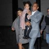 Jay Z, Beyoncé et leur fille Blue Ivy quittent le Ziegfield Theater à l'issue de l'avant-première et de l'after-party du film Annie. New York, le 7 décembre 2014.