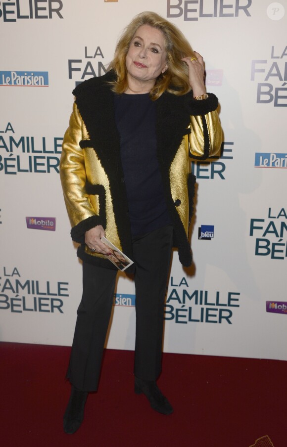 Catherine Deneuve lors de l'avant-première du film "La Famille Bélier" au Grand Rex à Paris, le 9 décembre 2014.