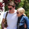 Dianna Agron et son petit ami Thomas Cocquerel vont déjeuner au restaurant avec des amis à West Hollywood, le 22 avril 2014.