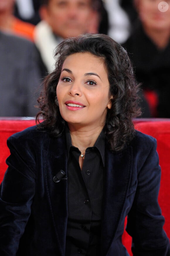 Saida Jawad dans Vivement Dimanche le 30 Octobre 2012.