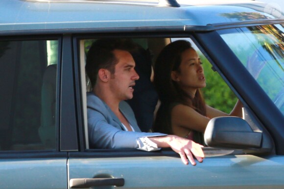 Jonathan Rhys-Meyers avec sa future fiancée à West Hollywood, Los Angeles, le 23 août 2014.