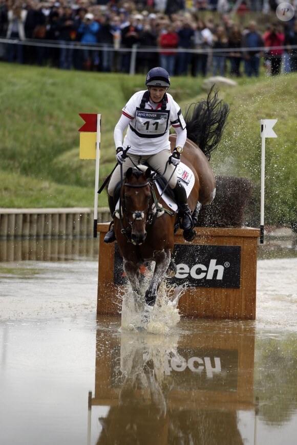 Zara Phillips sur High Kingdom lors de l'épreuve de cross du concours complet aux Jeux équestres mondiaux, en Normandie le 30 août 2014. La fille de la princesse Anne a décroché à l'issue du concours son billet pour les JO de Rio 2016.