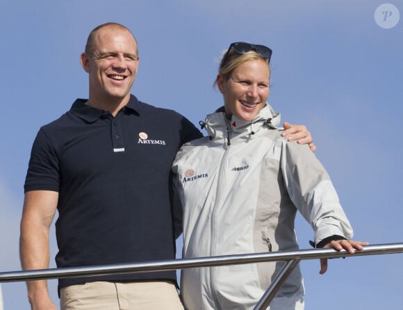 Zara Phillips et son mari Mike Tindall lors de l'Artemis Challenge sur l'Ile de Wight, le 7 août 2014.