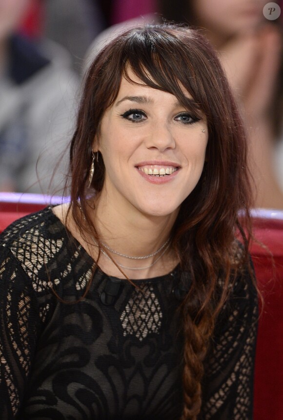 La chanteuse Zaz (Isabelle Geffroy) - Enregistrement de l'émission "Vivement Dimanche" à Paris le 16 décembre 2014. L'émission sera diffusée le 04 Janvier 2015.16/12/2014 - Paris