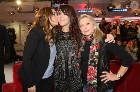 Hélène Ségara, la chanteuse Zaz (Isabelle Geffroy) et Véronique Sanson - Enregistrement de l'émission "Vivement Dimanche" à Paris le 16 décembre 2014. L'émission sera diffusée le 04 Janvier 2015.16/12/2014 - Paris