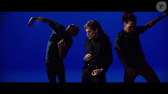 Image extrait du clip "Christine" de Christine and The Queens, décembre 2014.