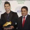 Cristiano Ronaldo et son soulier d'or entourés d'Alfredo Si Stefano et Eusébio à l'hôtel Intercontinental de Madrid, le 4 novembre 2011