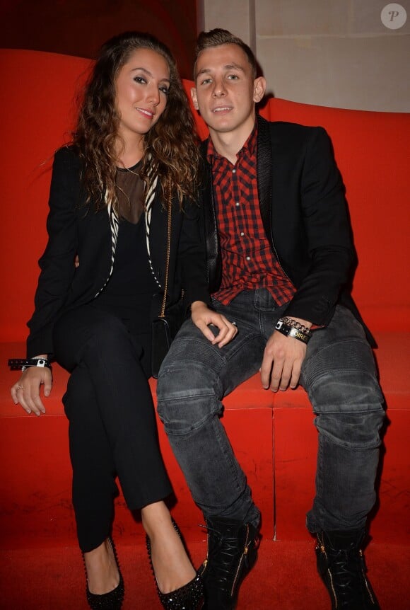 Lucas Digne et sa jolie Tiziri à Paris le 22 septembre 2014.