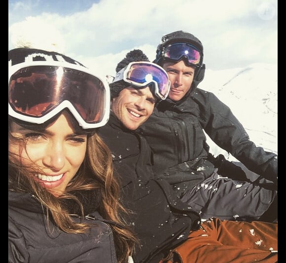 Ian Somerhalder est parti en vacances au ski avec sa petite amie Nikki Reed et son frère Nathan Reed, le 26 décembre 2014.